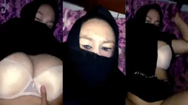 Bokep Tobrut Hijab Digoyang Tiada Henti Crot